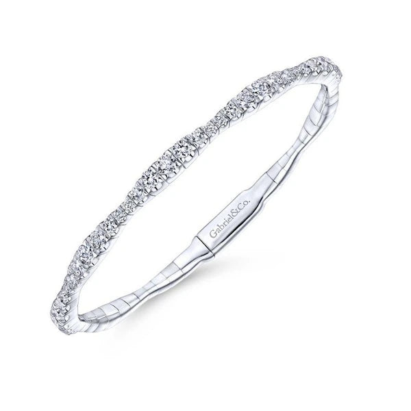 14K White Gold Graduating Diamond Station Bangle