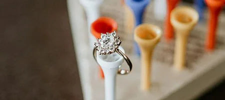 Your Valentine’s Day Proposal at Cracker Barrel Could Net Good Eats for a Year