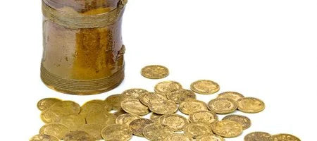 Gold Coins Found During Kitchen Renovation to Yield $290K Payday for UK Couple
