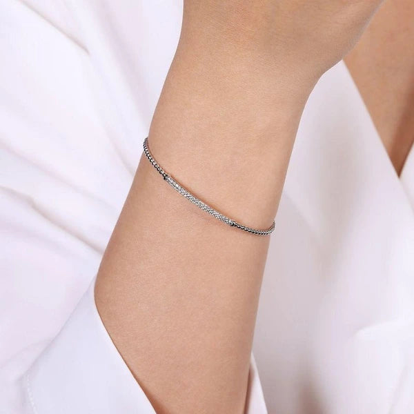 14K White Gold Bujukan Split Cuff Bracelet with Diamond e Bar