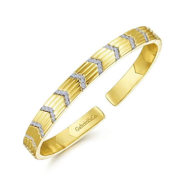 14K Yellow Gold Cuff Bracelet with e Diamond Chevron Stations