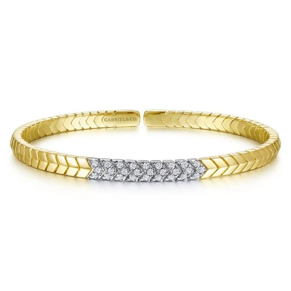 14K Yellow Gold Chevron Cuff Bracelet with White Gold Diamond e Station