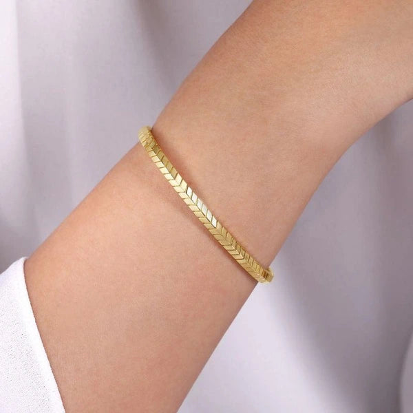 14K Yellow Gold Chevron Pattern Cuff Bracelet