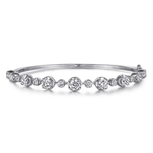 18K White Gold Diamond Bangle