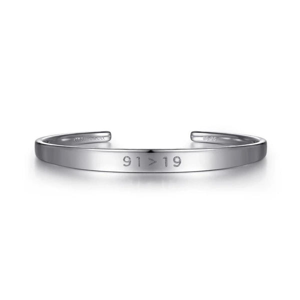 91 > 19 925 Sterling Silver Bangle
