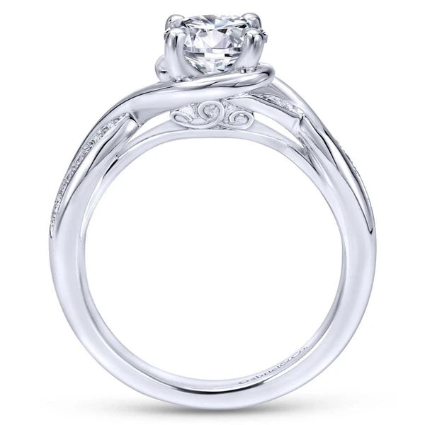 14K White Gold Round Twisted Diamond Engagement Ring