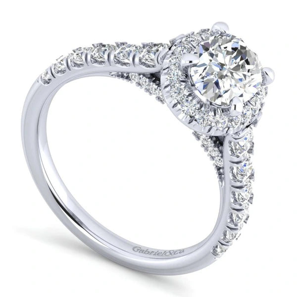 14K White Gold Oval Halo Diamond Engagement Ring