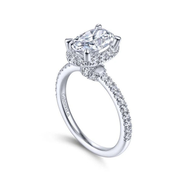 14K White Gold Oval Halo Diamond Engagement Ring