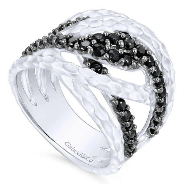 925 Sterling Silver Hammered Twisted Black Spinel Ring