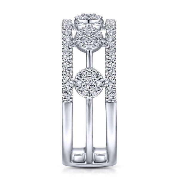 14K White Gold Round Diamond Station Ring