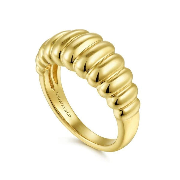 14K Yellow Gold Graduating Stations Ring