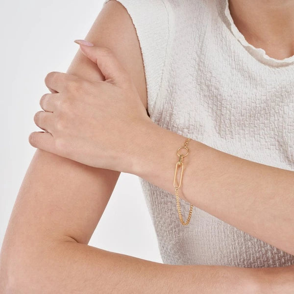 Mini Pushlock Curb Chain Bracelet