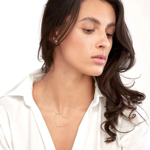 Slanted Oversized Wire Heart Adjustable Necklace