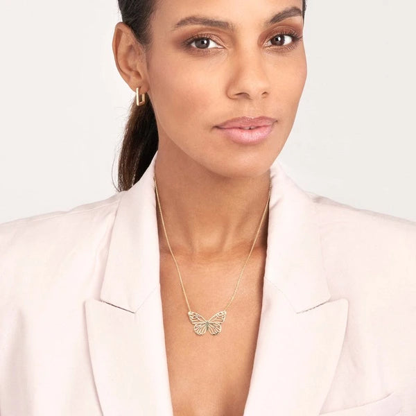 Butterfly Carving Pendant Necklace