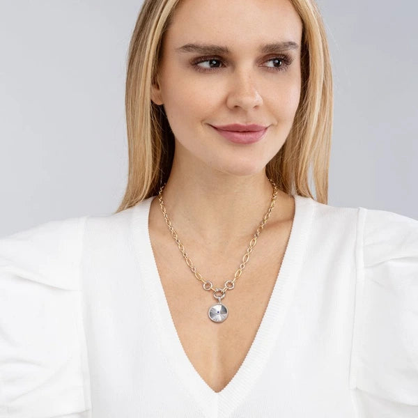 Round Sapphire Radiant Pendant