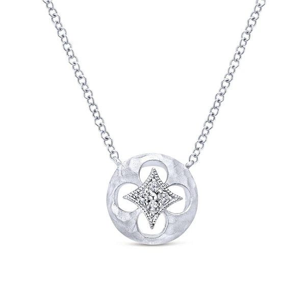 925 Sterling Silver Round Quatrefoil Cutout Pendant Necklace