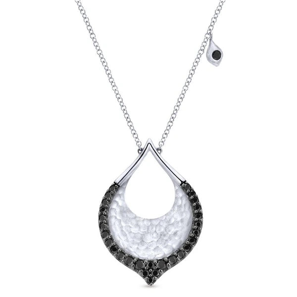 925 Sterling Silver Black Spinel Fashion Necklace