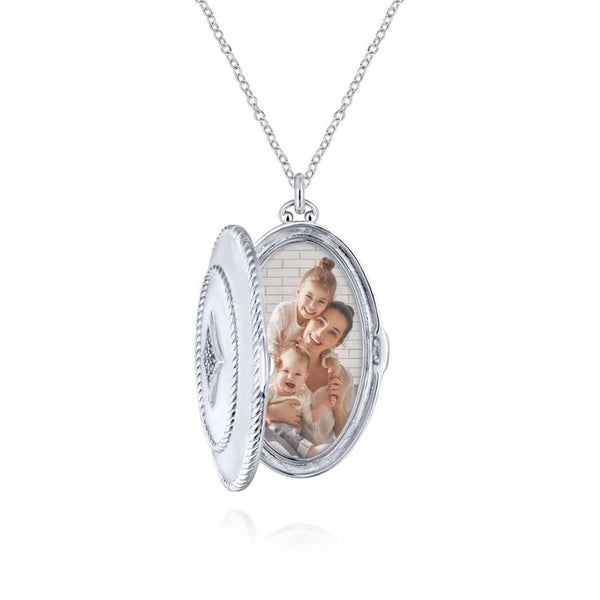 925 Sterling Silver White Sapphire Oval Locket Necklace