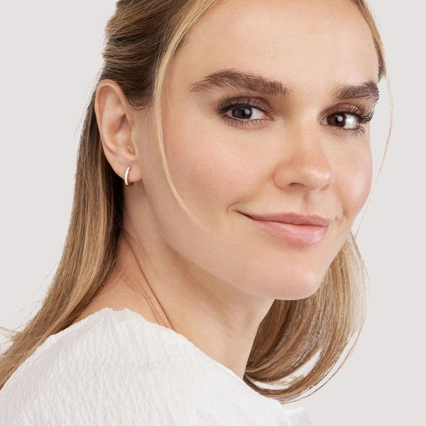 White EN/Amel Baby Hoop Earrings