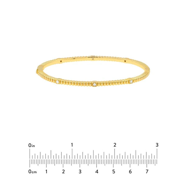 Diamond Fluted Station Bangle Bracelet (1/6tcw)